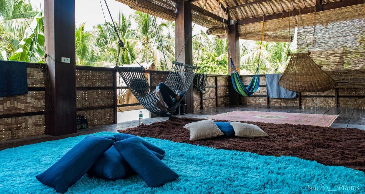 Footprints Homestay (Adults Only) General Luna (Surigao del Norte) Exterior foto